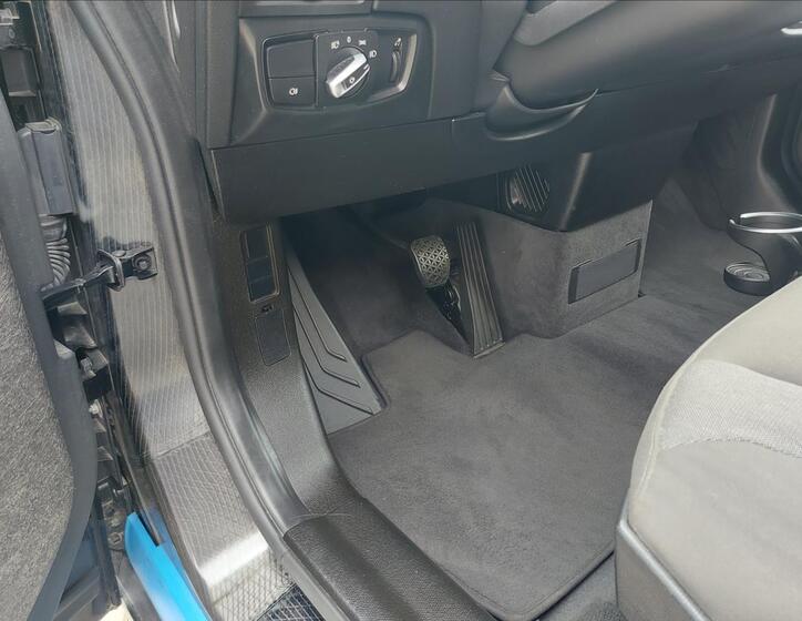 BMW i3 21
