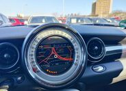 Mini Clubman 16