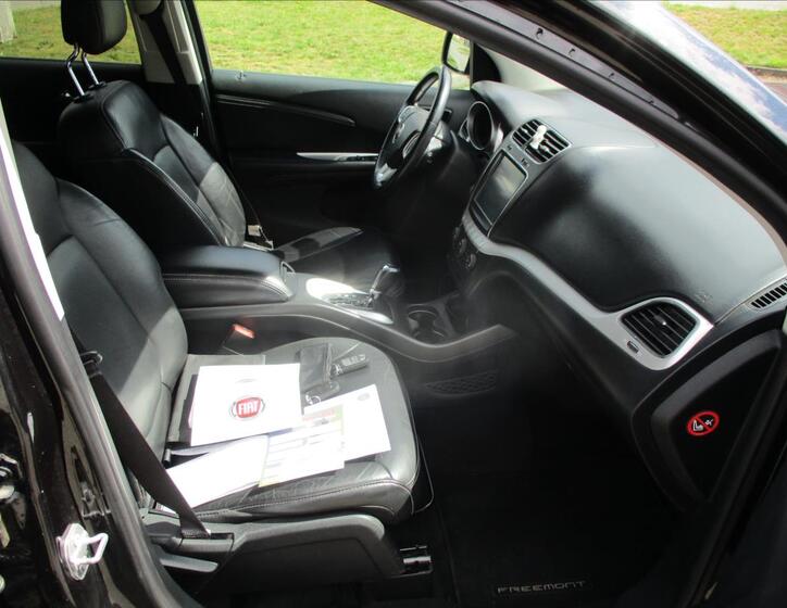 Fiat Freemont 13