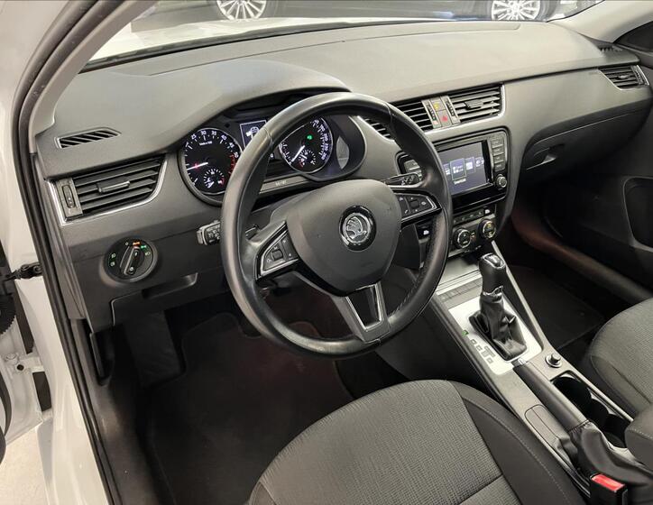 Škoda Octavia 6