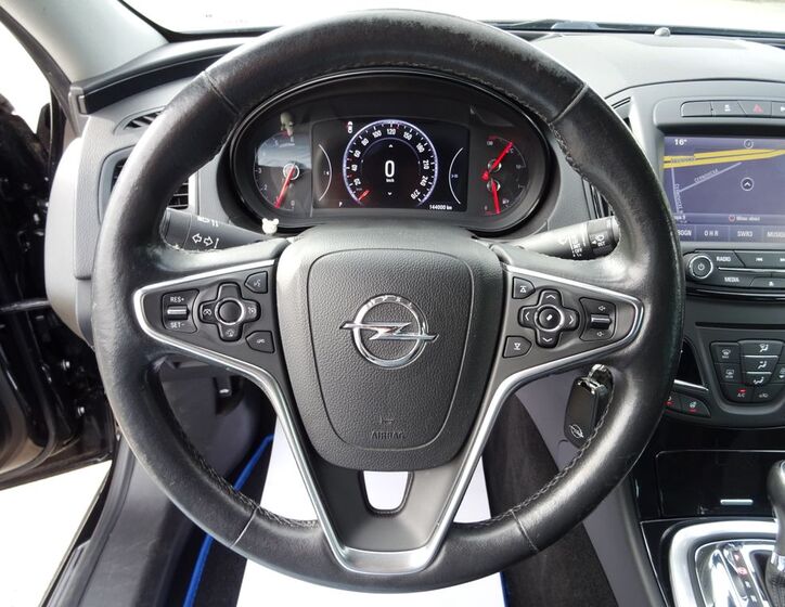Opel Insignia 12