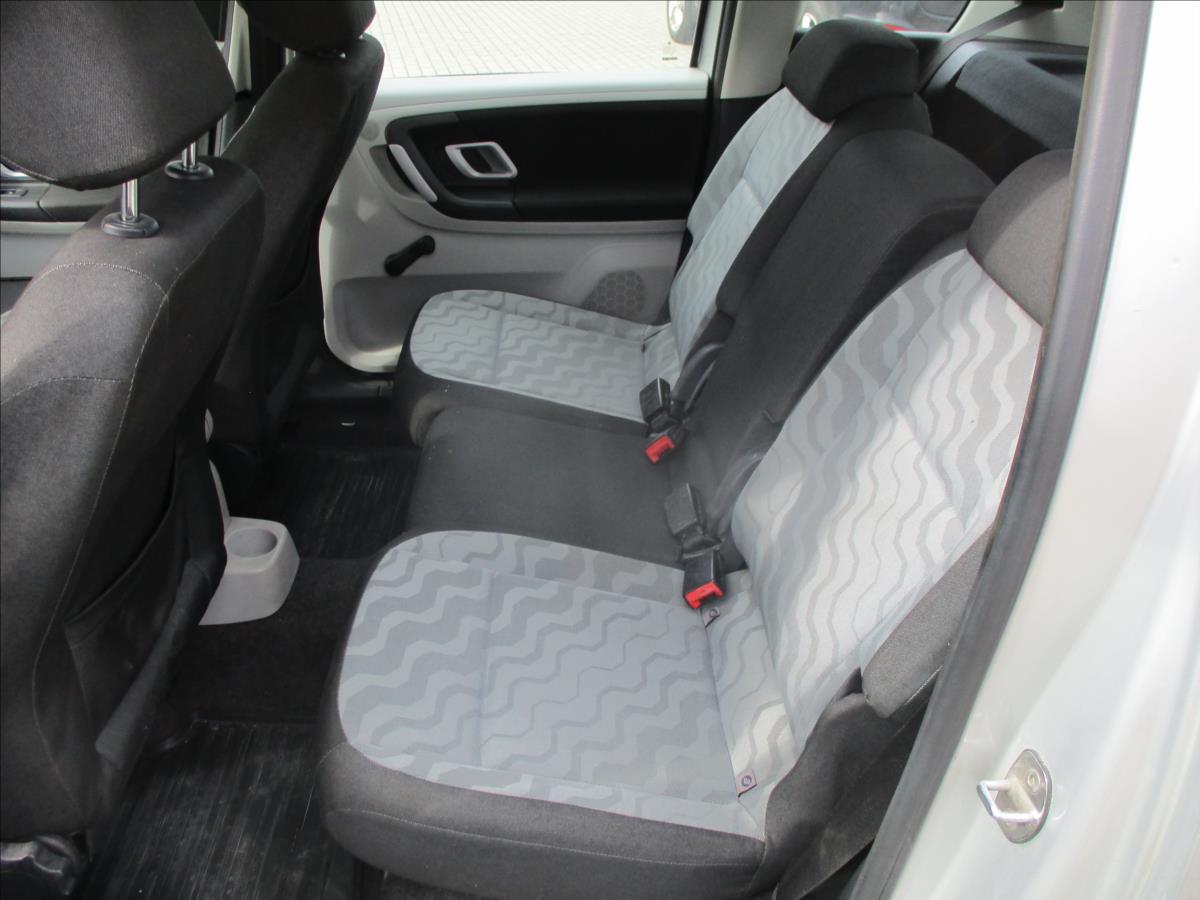 Škoda Roomster
