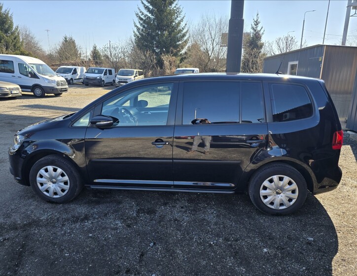 Volkswagen Touran 7