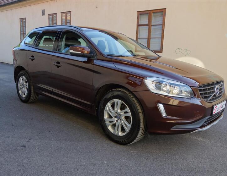 Volvo XC60 4