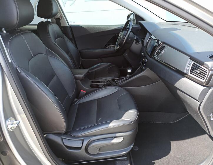 KIA Niro 11
