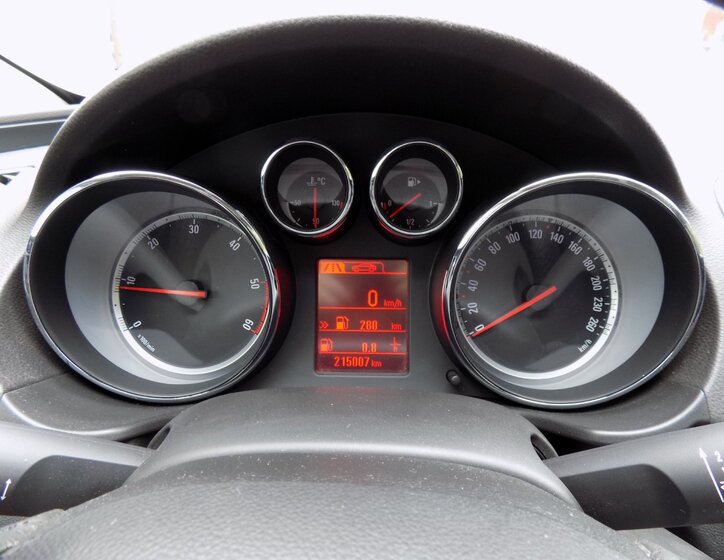 Opel Insignia 25