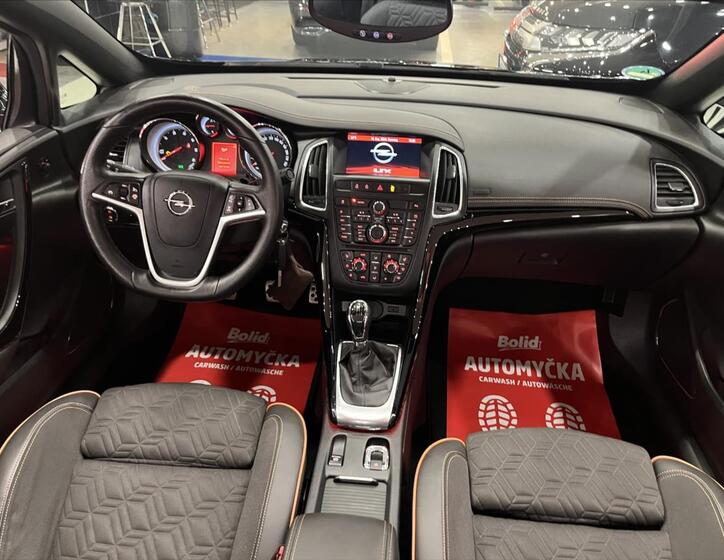 Opel Cascada 11