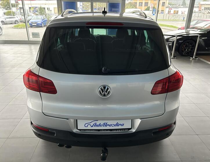 Volkswagen Tiguan 5