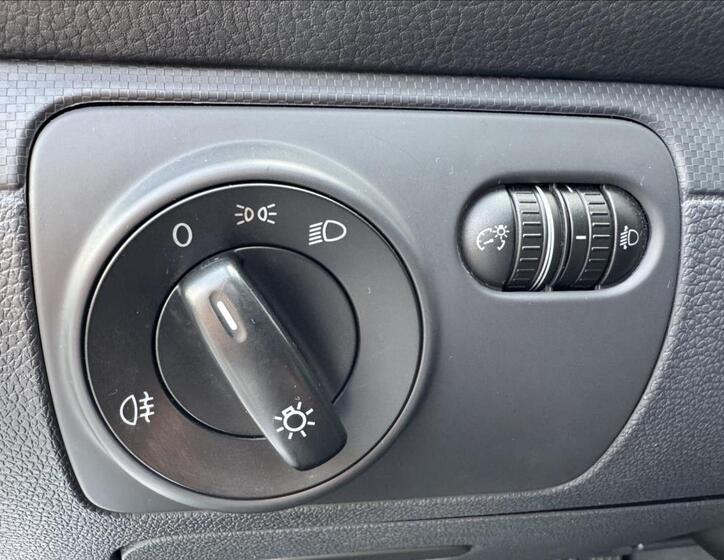 Volkswagen Golf 26