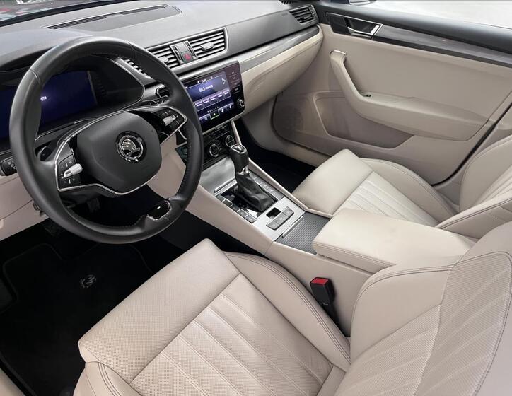 Škoda Superb 6