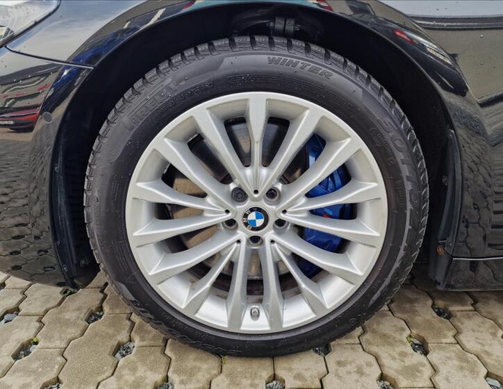 BMW Řada 5 46