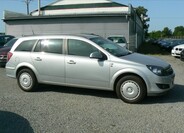 Opel Astra 8
