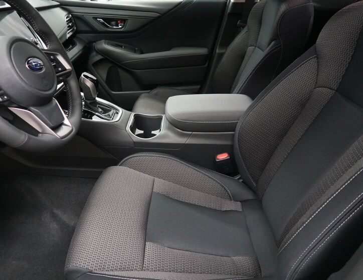 Subaru Outback 6