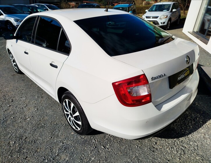 Škoda Rapid 3