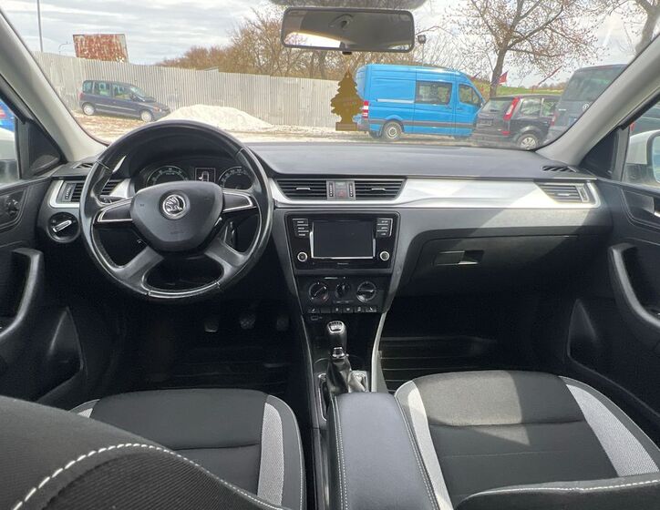 Škoda Rapid 9