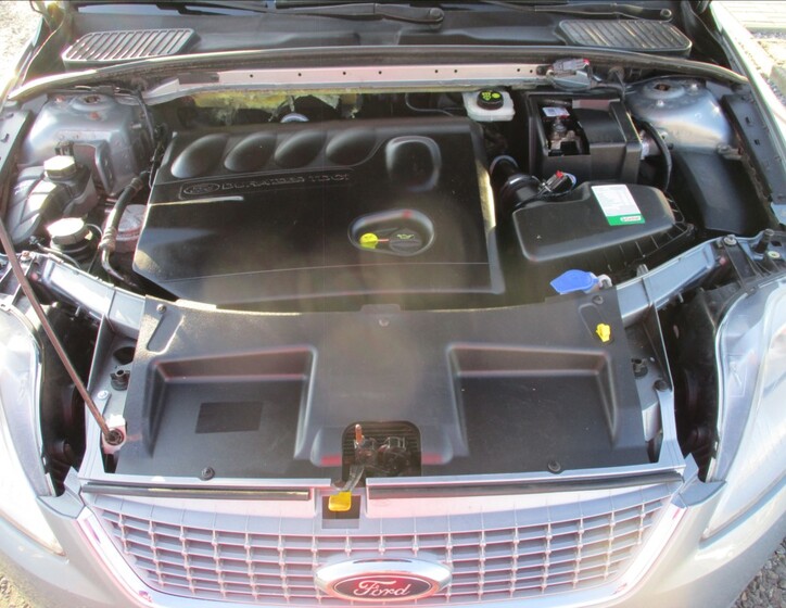 Ford Mondeo 25