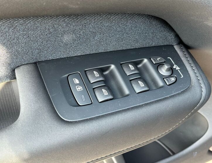 Volvo XC60 11