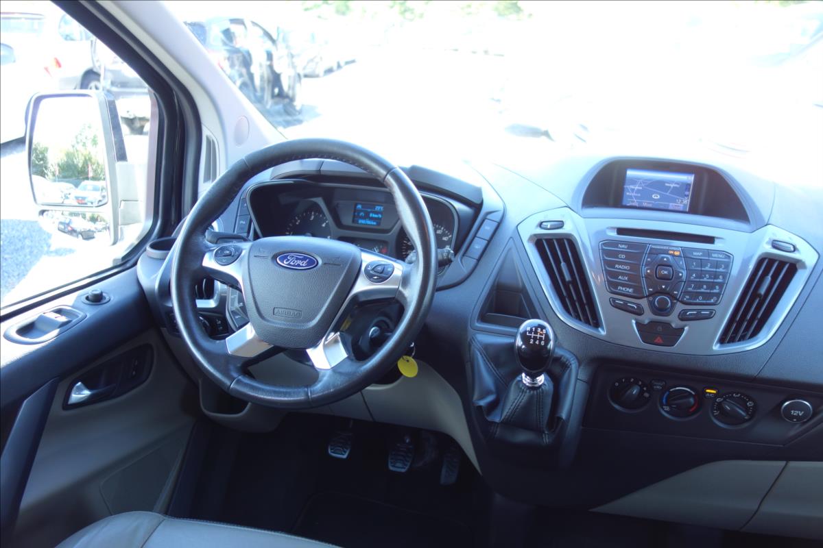 Ford Tourneo Custom
