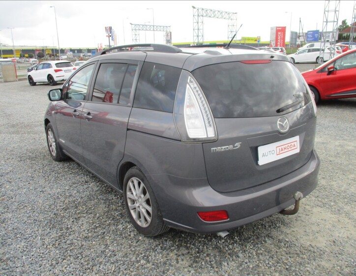 Mazda 5 8