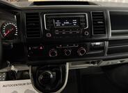 Volkswagen Transporter 19