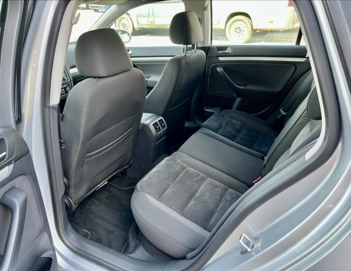 Volkswagen Golf 14