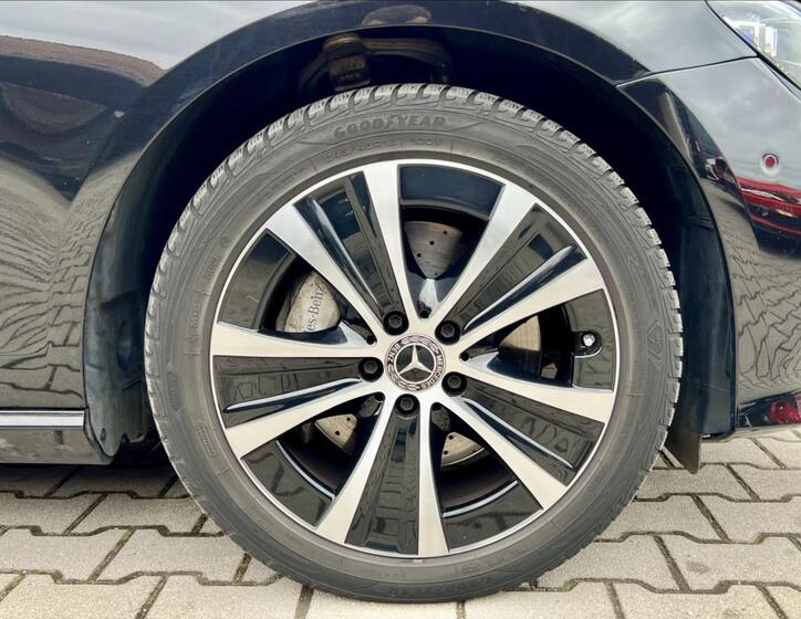 Mercedes-Benz Třídy E 61