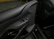 Toyota Yaris 18