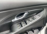 Hyundai i30 11