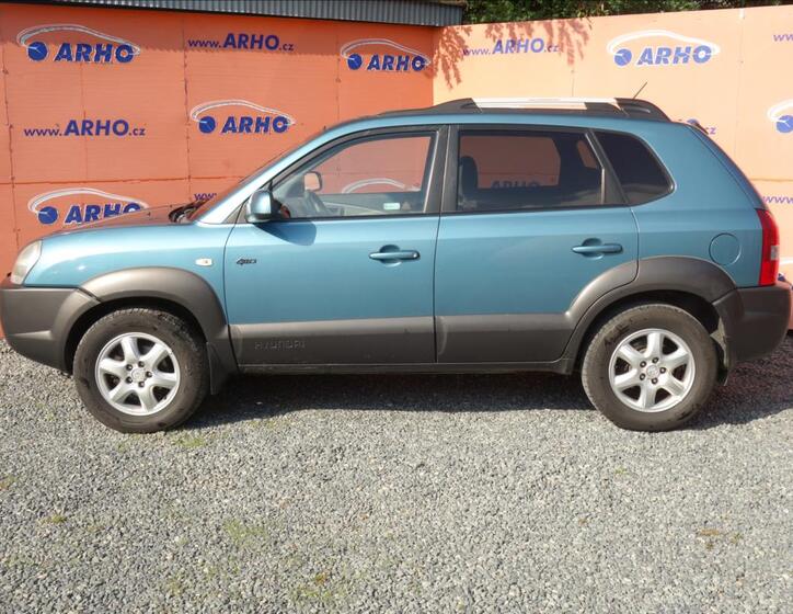 Hyundai Tucson 4