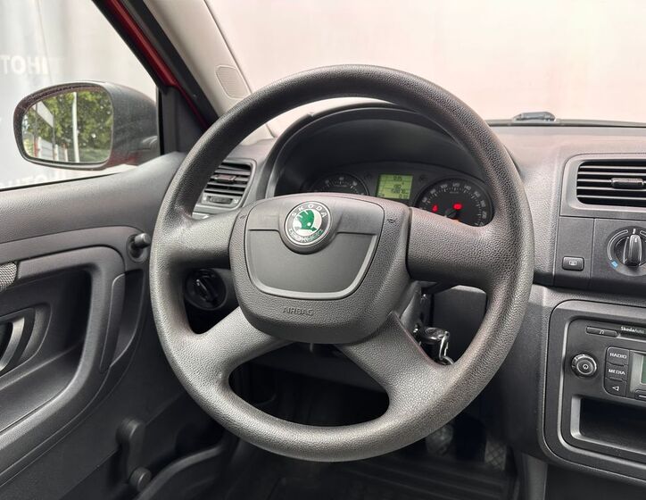 Škoda Fabia 16