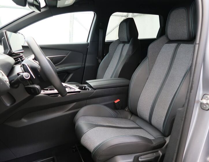 Peugeot 5008 16