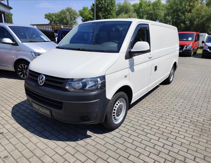 Volkswagen Transporter 1