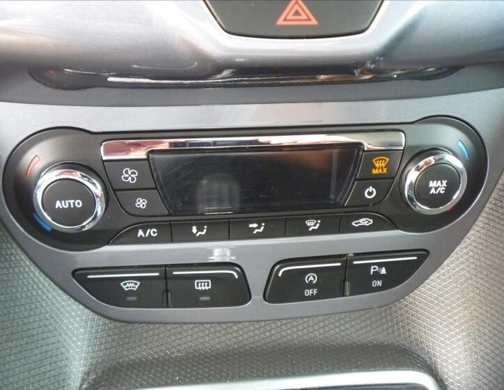 Ford Tourneo Connect 21