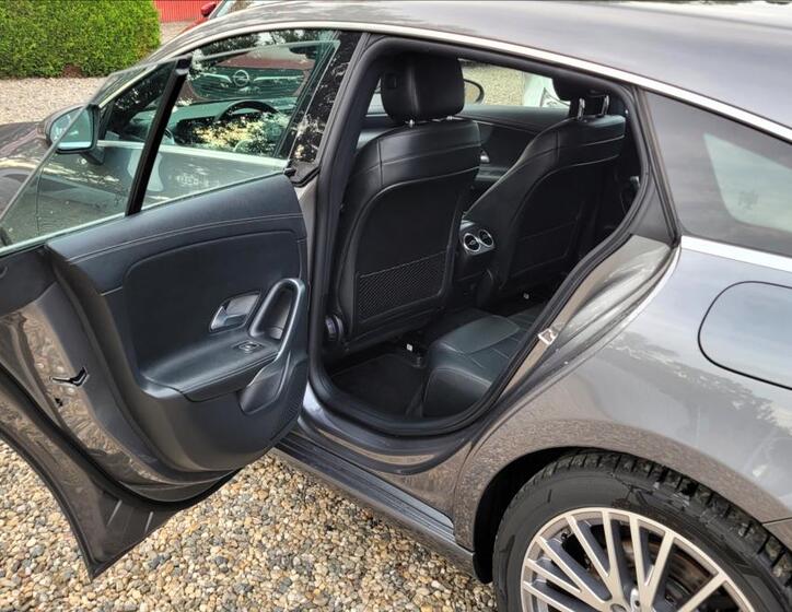 Mercedes-Benz CLA 13