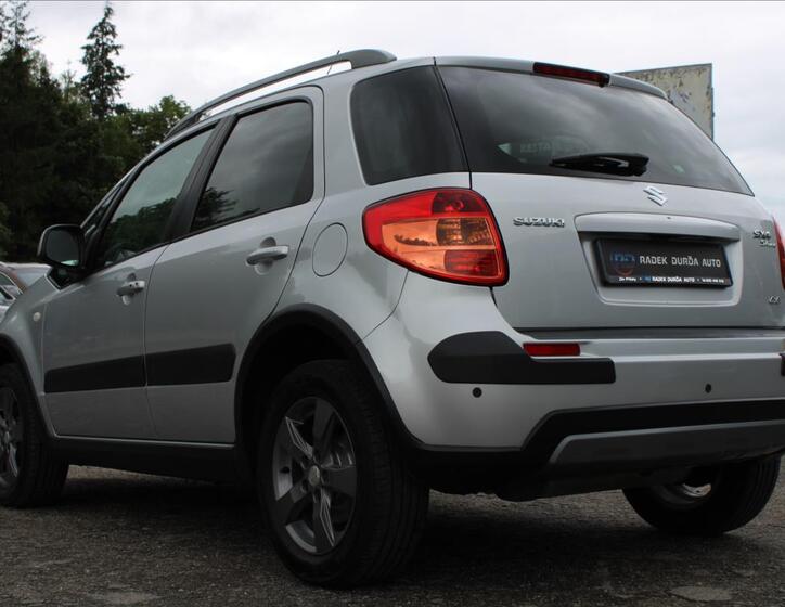 Suzuki SX4 7