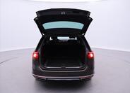 Volkswagen Passat 9