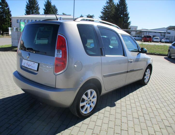 Škoda Roomster 4