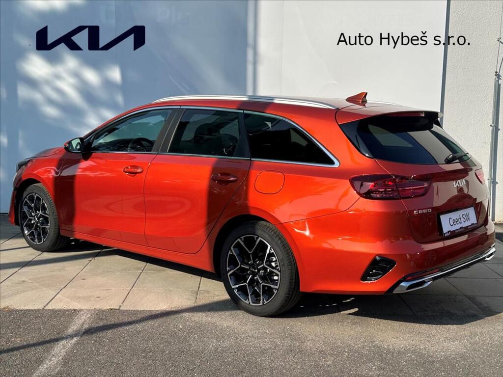 KIA Ceed 8