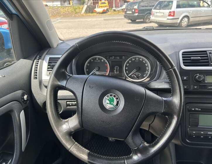 Škoda Roomster 16