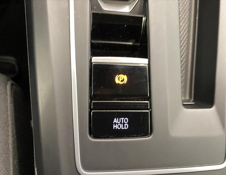 Volkswagen Golf 19