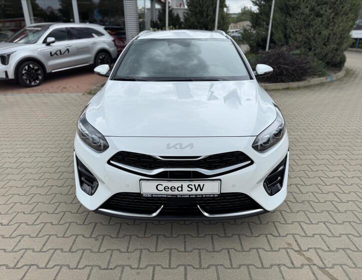 KIA Ceed 10