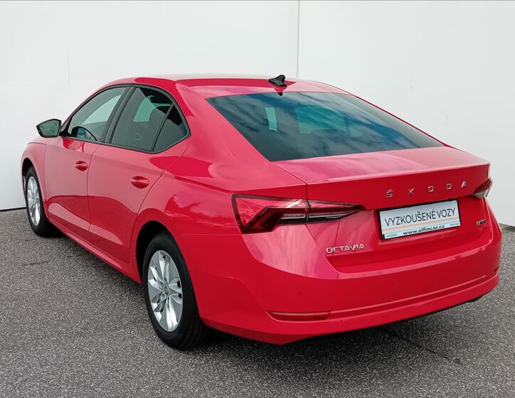 Škoda Octavia 9