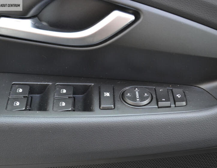 Hyundai i30 36