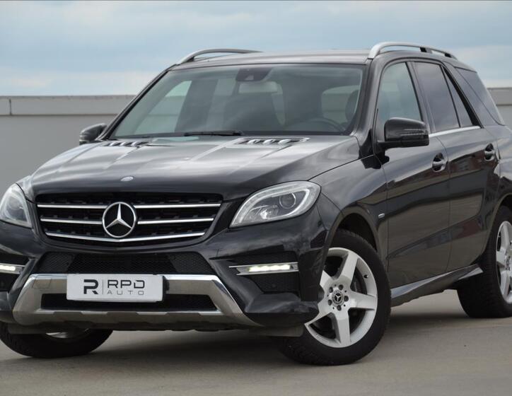 Mercedes-Benz Třídy M 1