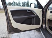 Volvo XC70 23