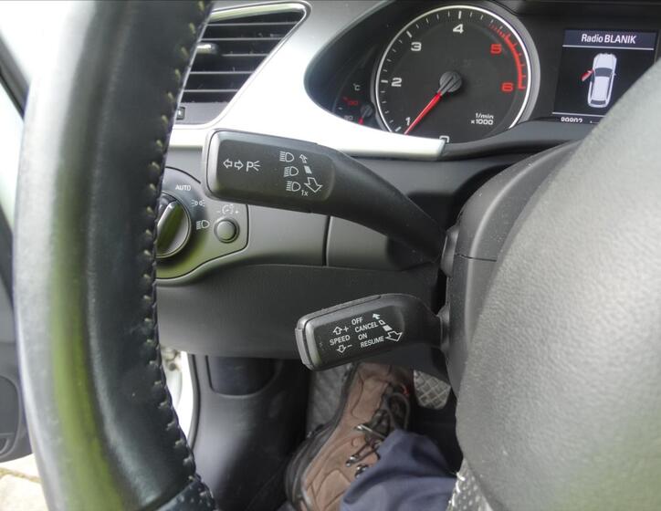 Audi A4 23