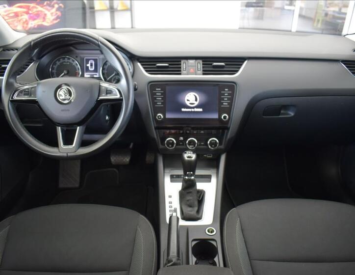Škoda Octavia 16