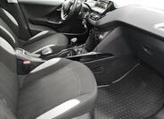 Peugeot 2008 44