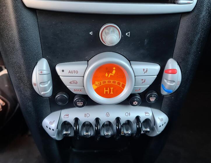 Mini Clubman 12