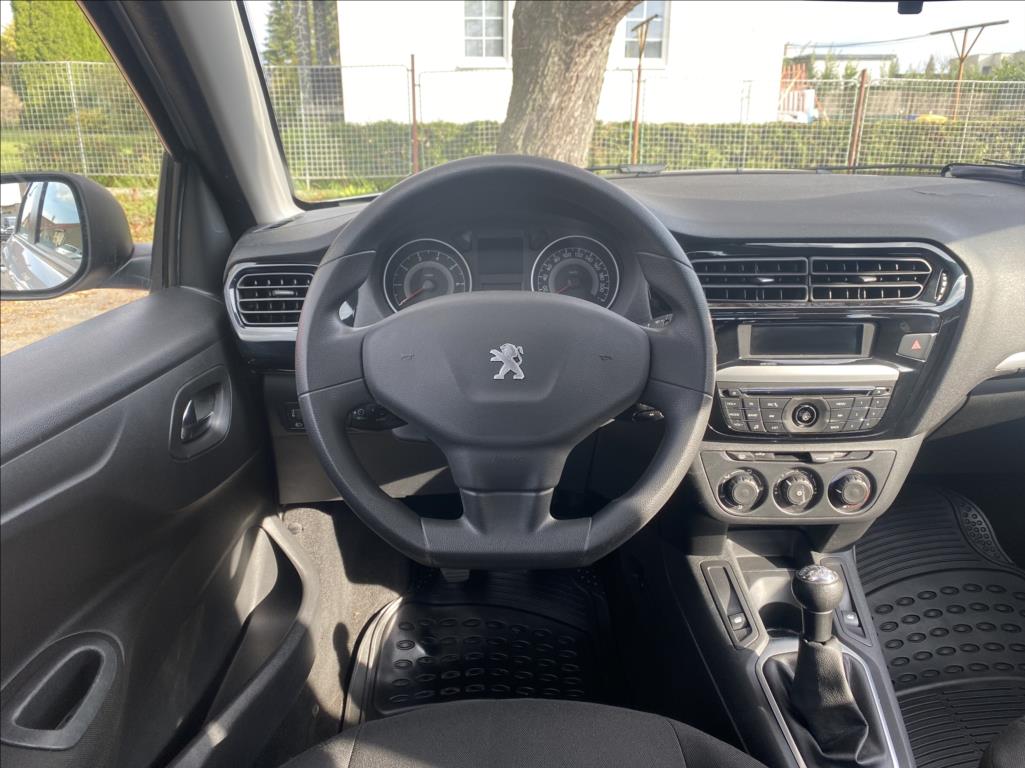 Peugeot 301
